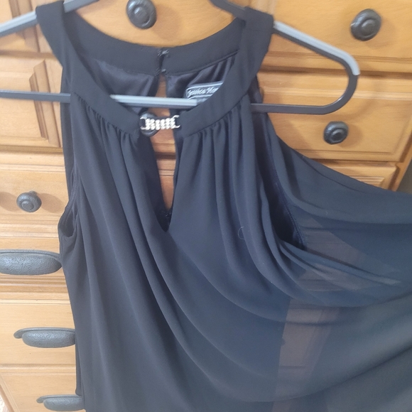 Jessica Howard Black Halter Keyhole Formal Dress with Sheer Cape Size 14 - Picture 7 of 8
